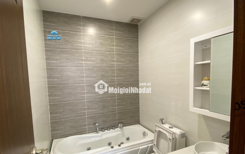 CHUNG CƯ GIẢI PHÓNG - 110M2 X 3 NGỦ  - 6.2 TỶ - OTO NGỦ HẦM - THANG MÁY - KINH DOANH SANG TRỌNG