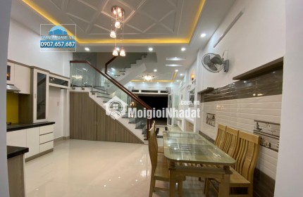 Cho thuê nhà Mặt Tiền Tây Thạnh 240m2 - NGANG 8M - GẦN AEON