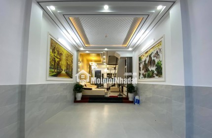 CHỈ 9.2 TỶ, [P3Q8], Ô TÔ ĐỖ CỬA - TẶNG FULL NỘI THẤT & CÂY CẢNH; DIỆN TÍCH 86M2 NGANG 5M.